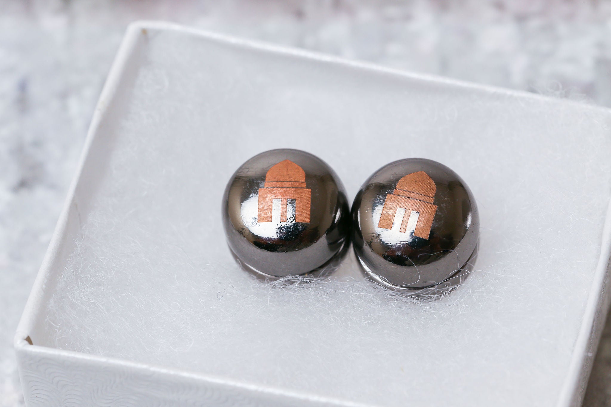 Hijab Magnets - Equal Entrance