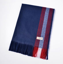 Load image into Gallery viewer, Classic Chunky Wool Scarf